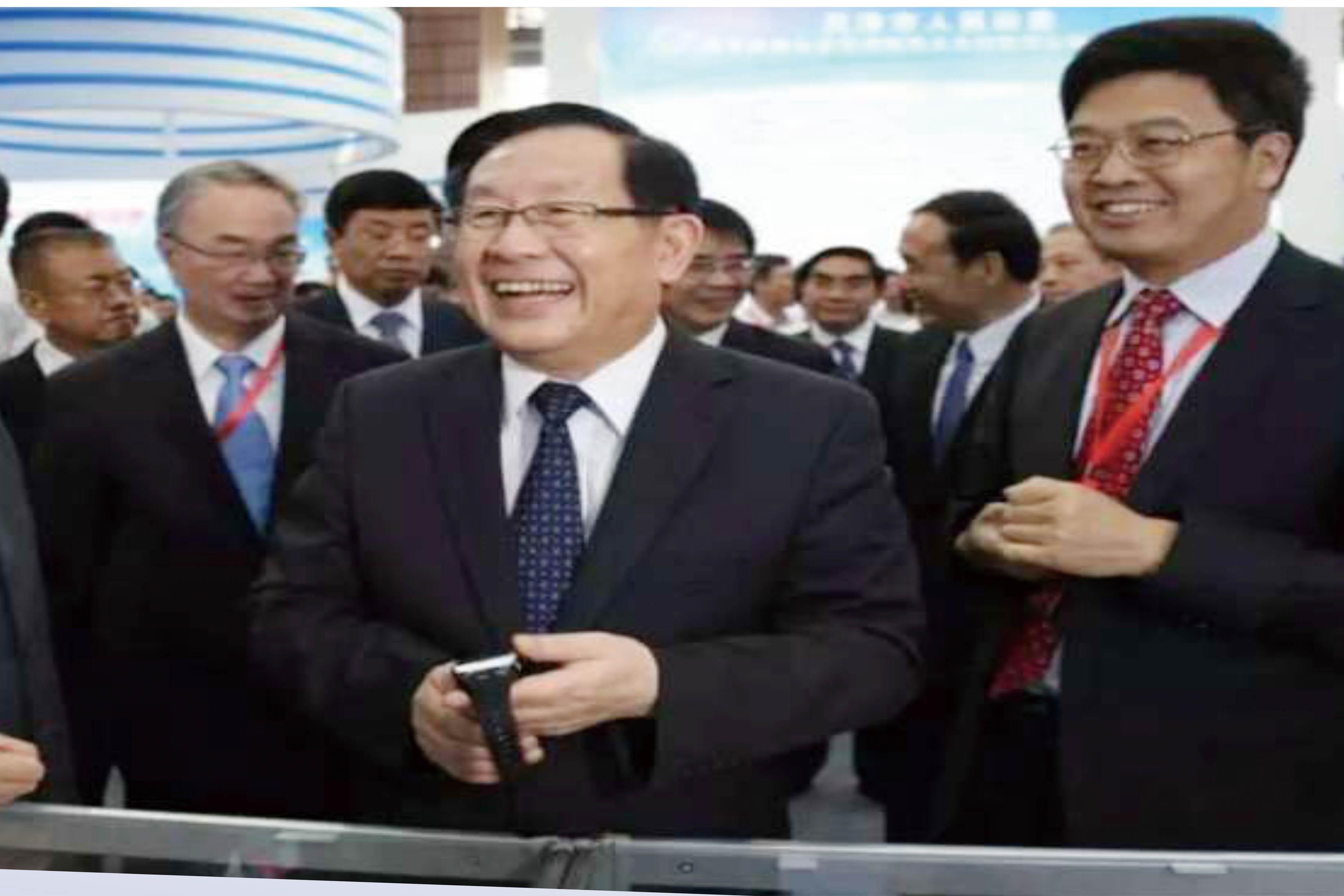 全國政協(xié)副主席、科技部部長、中國科協(xié)主席萬鋼